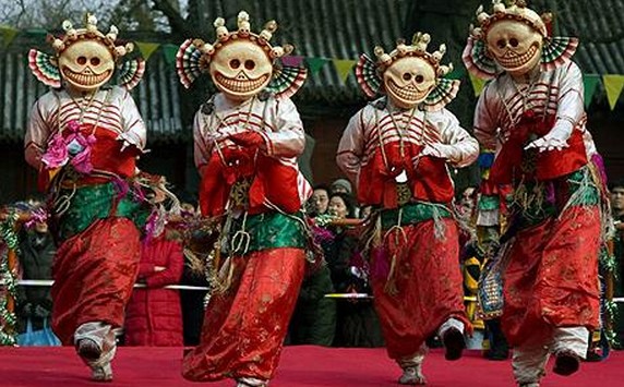 Losar Festival for the Tibetan New Year 4-day Tour